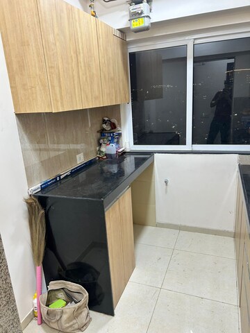 Team Area in 1 BHK Apartment at LnT Veridian, Powai – for Rent