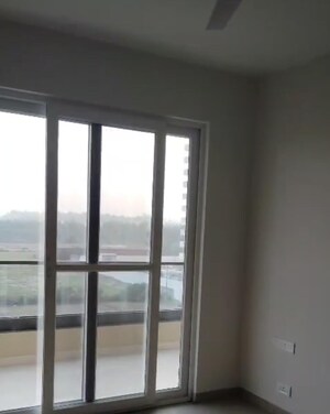 Room in 3 BHK Apartment at Patiala Road – for Rent