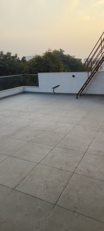 Balcony in 2.5 BHK Independent House at Sector 79 – for Rent