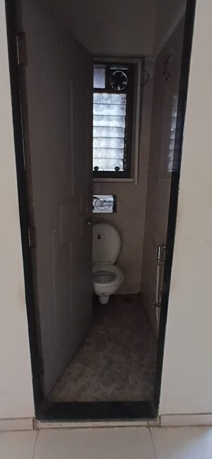 Bathroom in 1 BHK Apartment at Ulwe Sector 16 – for Rent