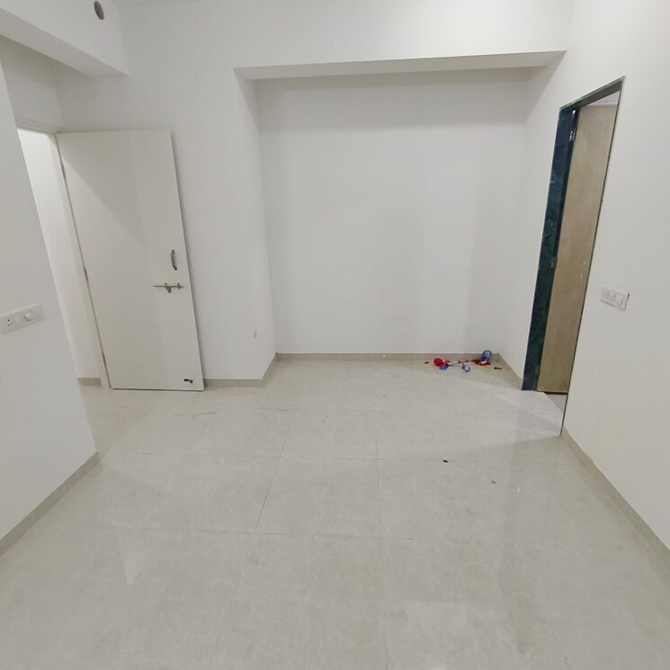 Room, hill-view-chs-haware-city 1 Bedroom 400 Sq.Ft. Apartment In Haware City Thane 9705077