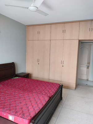 Bedroom in 4 BHK Apartment at DLF Belvedere Towers, Sector 24 – for Rent