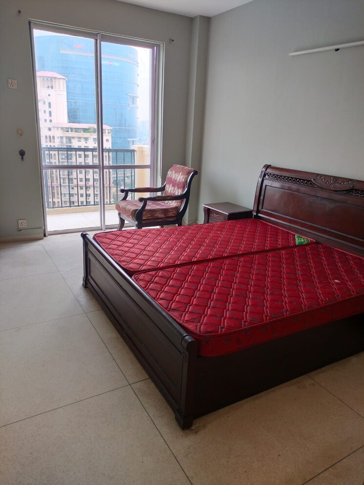 Bedroom, dlf-belvedere-towers 4 Bedroom 1750 Sq.Ft. Apartment In Sector 24 Gurgaon 9710528