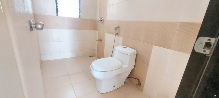 Bathroom, nanded-madhuvanti 2 Bedroom 938 Sq.Ft. Apartment In Sinhagad Road Pune 9710574