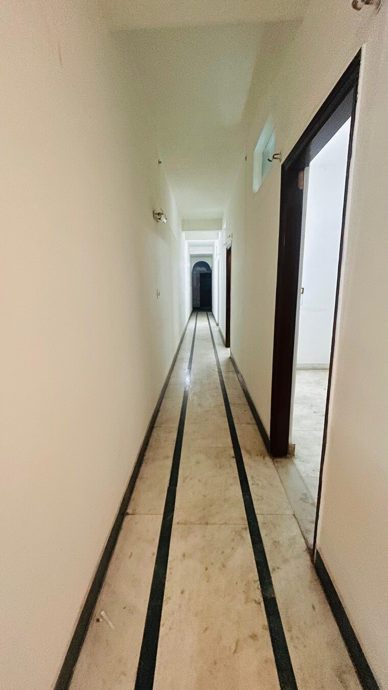 undefined, malviya nagar 3 Bedroom 1500 Sq.Ft. Builder Floor In Malviya Nagar Delhi 9710615