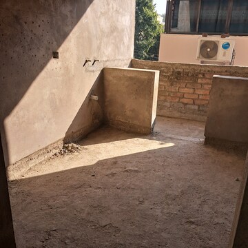  3 BHK Apartment at Raj Nagar – for Sale