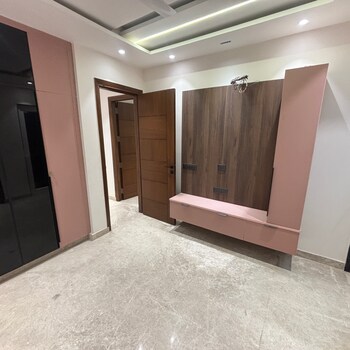 3 BHK Builder Floor for Sale in Vikas Puri, Delhi