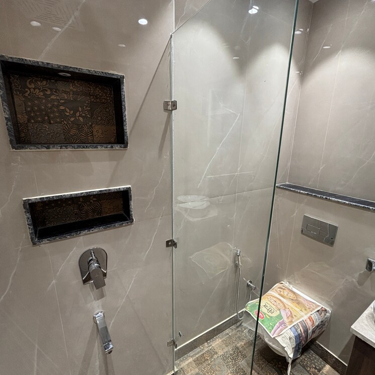 Bathroom, vikas puri 3 Bedroom 1180 Sq.Ft. Builder Floor In Vikas Puri Delhi 9710713