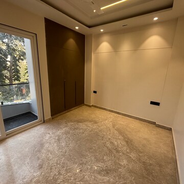 Room in 3 BHK Builder Floor at Vikas Puri – for Sale