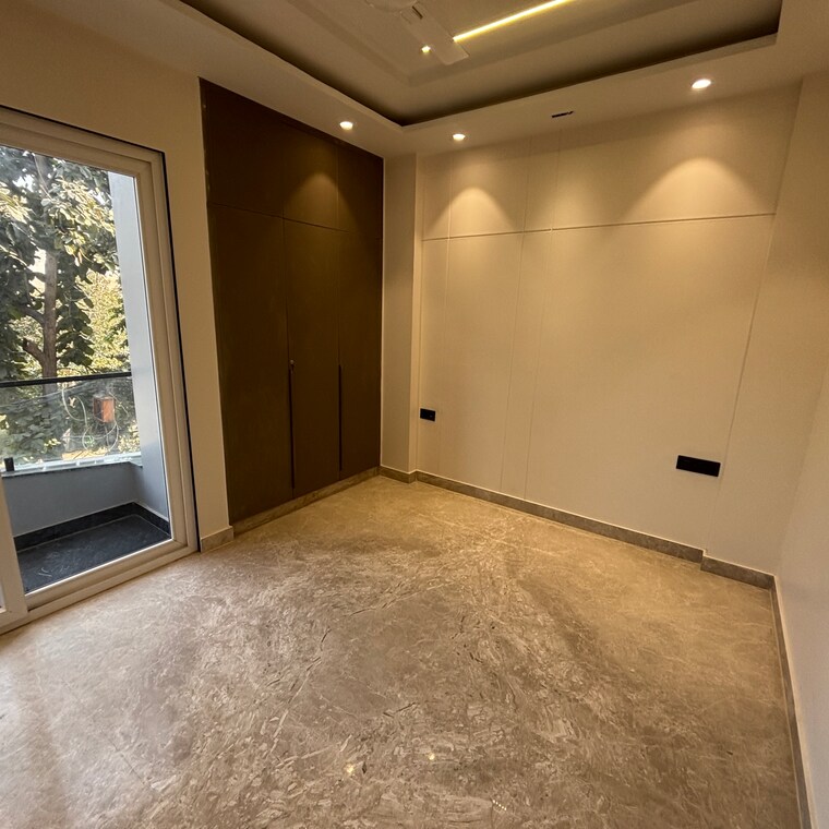 Room, vikas puri 3 Bedroom 1180 Sq.Ft. Builder Floor In Vikas Puri Delhi 9710713