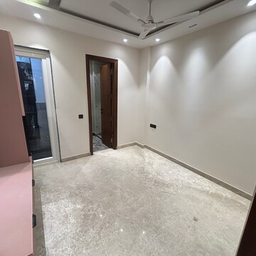 3 BHK Builder Floor For Sale in Vikas Puri