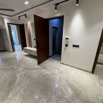 Building Lobby in 3 BHK Builder Floor at Vikas Puri – for Sale