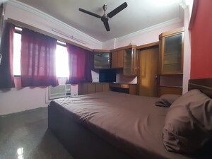 Bedroom in 2 BHK Apartment at Velentine Tower, Goregaon East – for Rent