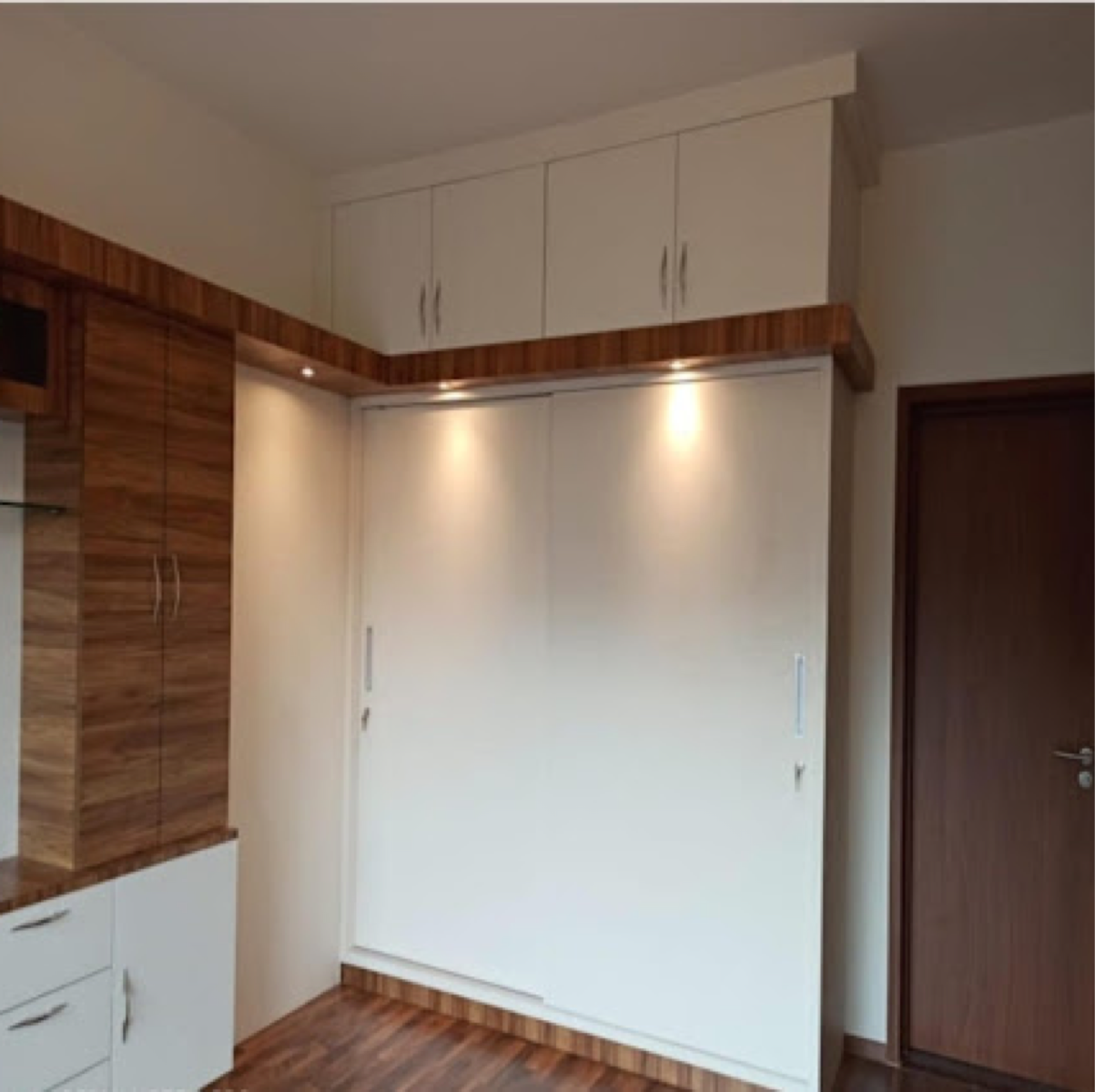 3 BHK + Pooja Room Apartment For Rent in L&T Raintree Boulevard Phase 2