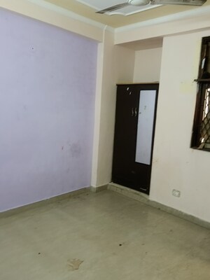 Room in 2 BHK Builder Floor at Neb Sarai – for Rent