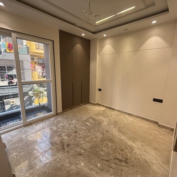 Room in 3 BHK Builder Floor at Vikas Puri – for Sale