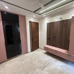 Room in 3 BHK Builder Floor at Vikas Puri – for Sale