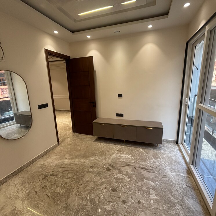 Room, vikas puri 3 Bedroom 1180 Sq.Ft. Builder Floor In Vikas Puri Delhi 9710905