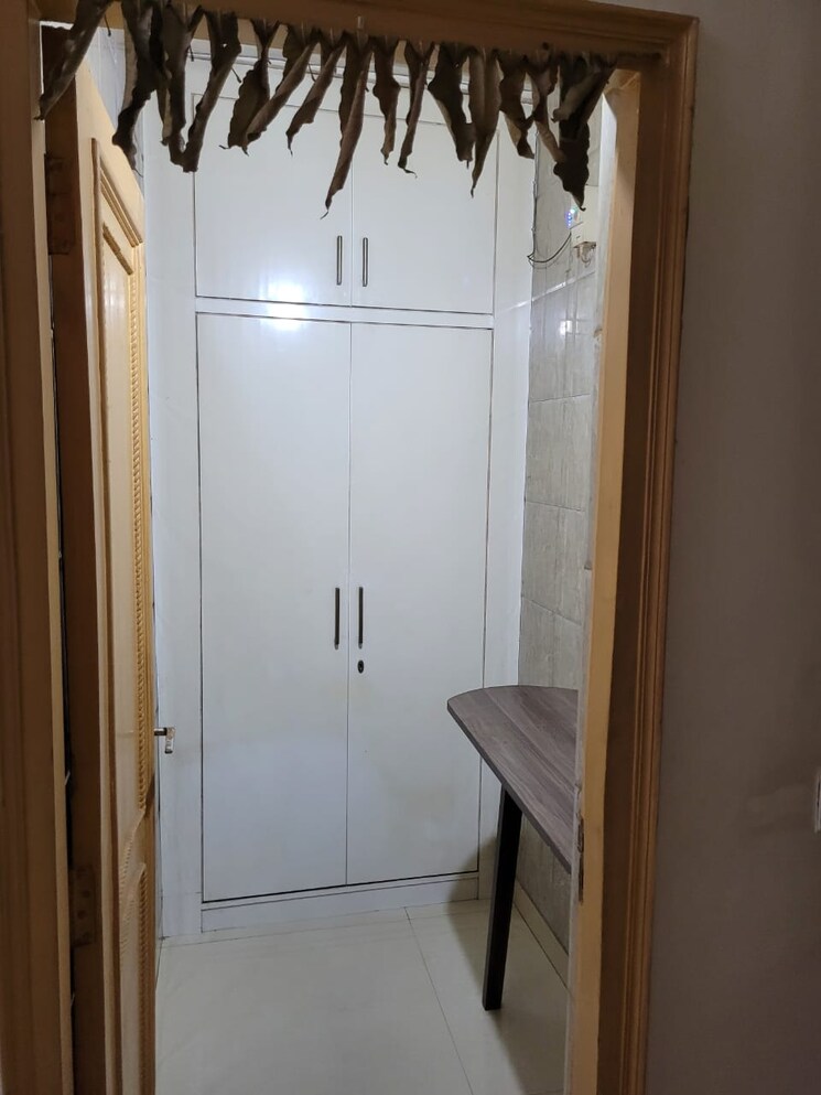Bathroom, rajinder nagar 3 Bedroom 1200 Sq.Ft. Builder Floor In Rajinder Nagar Delhi 9710752