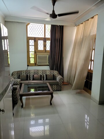 Living Room in 3 BHK Builder Floor at Rajinder Nagar – for Rent