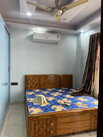 Bedroom in 3 BHK Builder Floor at Rajinder Nagar – for Rent