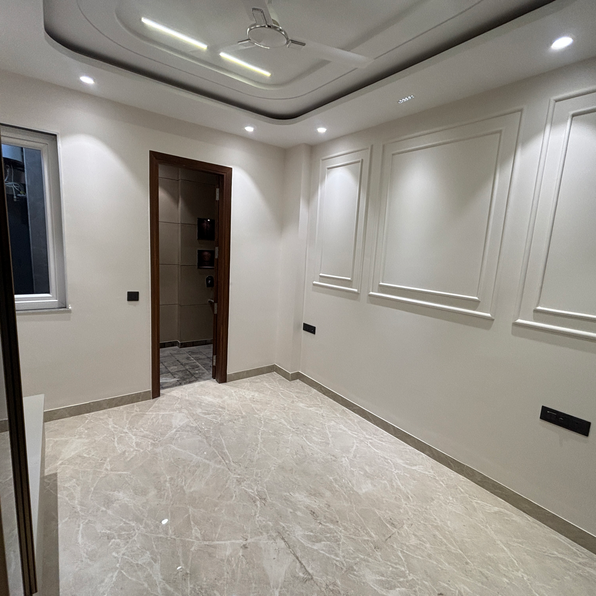 3 BHK Builder Floor For Sale in Vikaspuri C Block