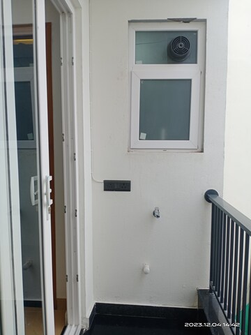 Building Lobby in 1 BHK Builder Floor at Vasant Kunj – for Rent