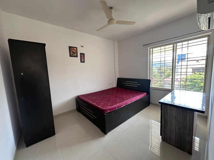 Bedroom, saakaar-silvana-apartment 2 Bedroom 1100 Sq.Ft. Apartment In Kharadi Pune 9710958