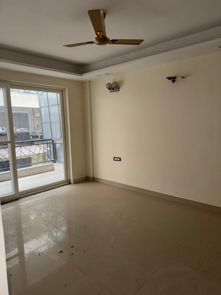 Room, aradhya-homes 4 Bedroom 2100 Sq.Ft. Apartment In Sector 67a Gurgaon 9711020