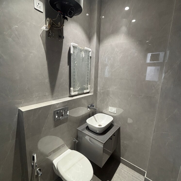 Bathroom, vikas puri 3 Bedroom 1180 Sq.Ft. Builder Floor In Vikas Puri Delhi 9711205