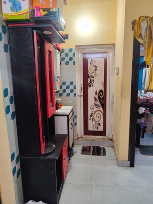 Room in 2 BHK Apartment at Agarpara – for Sale