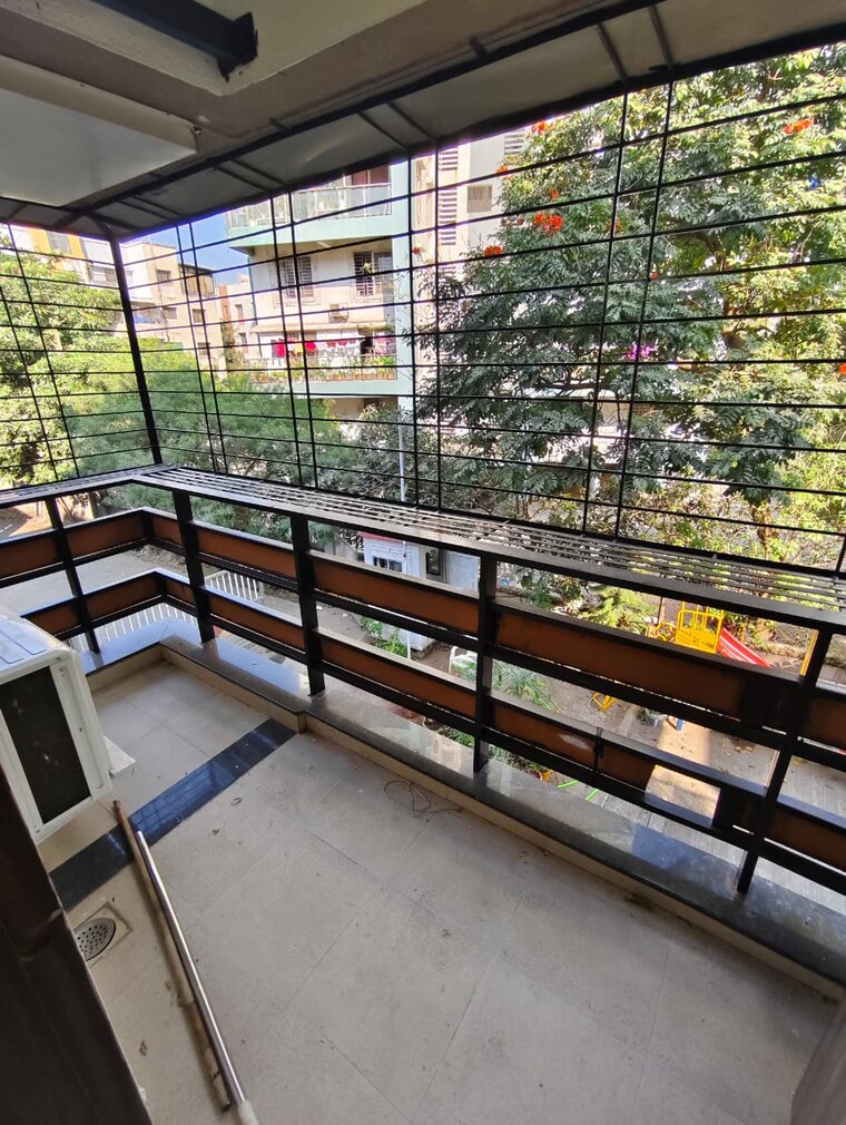 Balcony, geeta-gold-floristaa 2 Bedroom 1000 Sq.Ft. Apartment In Kharadi Pune 9711026