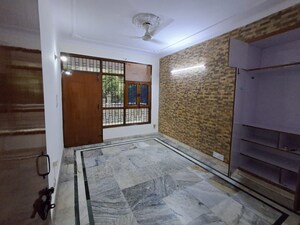 Bedroom in 2 BHK Apartment at Sector 21c – for Rent