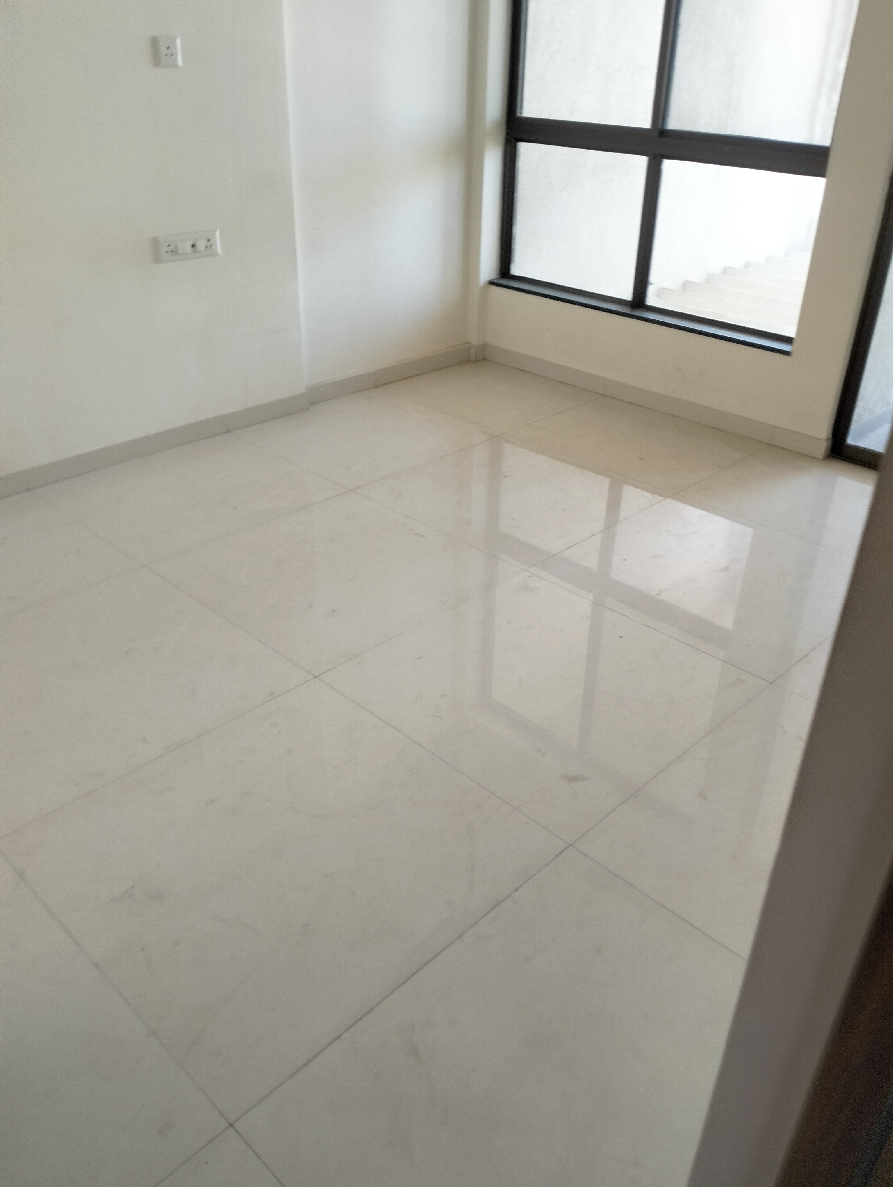 2 BHK 881 Sq.Ft. Apartment in Chaphalkar Elina Living