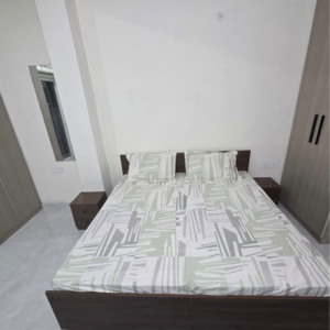 Bedroom in 1 RK Apartment at Sector 56 – for Rent