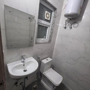 Bathroom in 1 RK Apartment at Sector 56 – for Rent