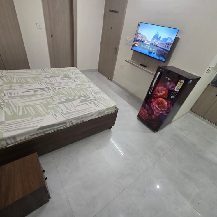 Bedroom, sector 56 1 RK 350 Sq.Ft. Apartment In Sector 56 Gurgaon 9711434