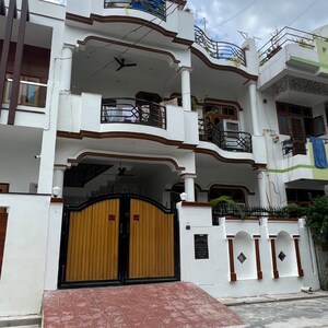  Pg For Rent in Gomti Nagar