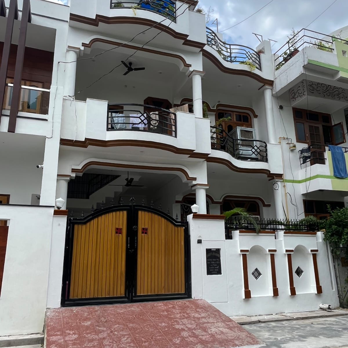 Pg For Rent in Gomti Nagar