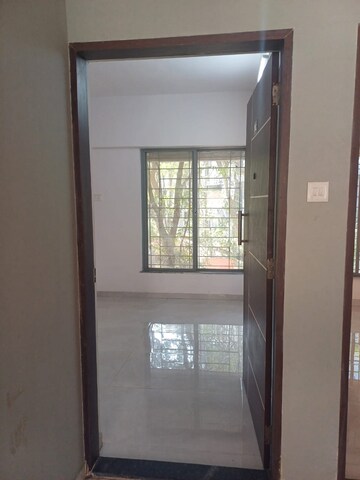 Room in 1 BHK Apartment at Kharadi – for Rent