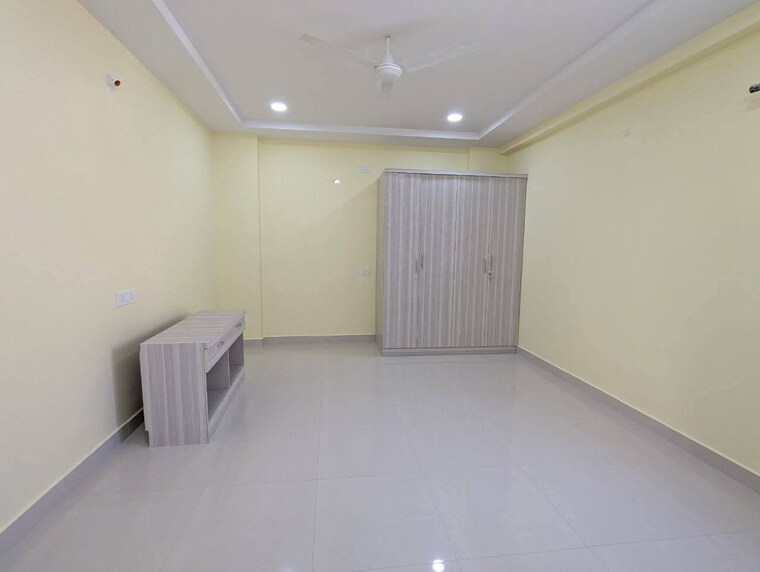 Room, kondapur 1 Bedroom 550 Sq.Ft. Apartment In Kondapur Hyderabad 9711793