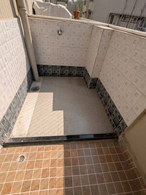 Balcony in 1 BHK Apartment at Kondapur – for Rent