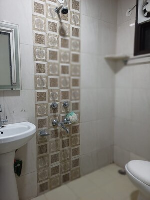 Bathroom in 1 BHK Builder Floor at Malviya Nagar – for Rent