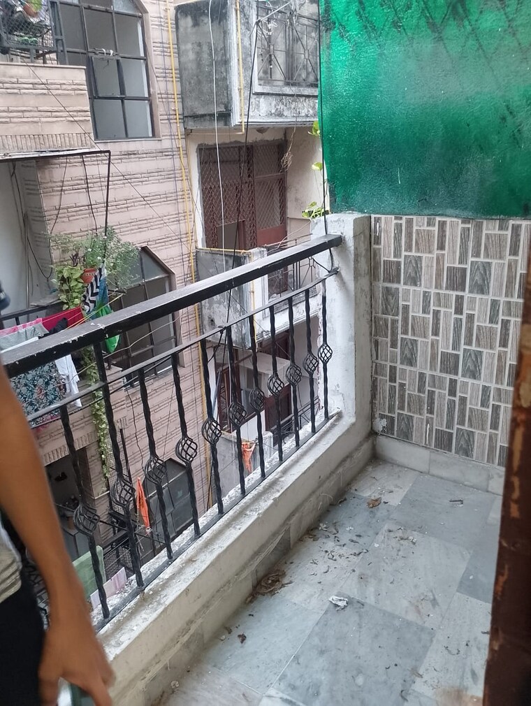 Balcony, malviya nagar 1 Bedroom 500 Sq.Ft. Builder Floor In Malviya Nagar Delhi 9711877