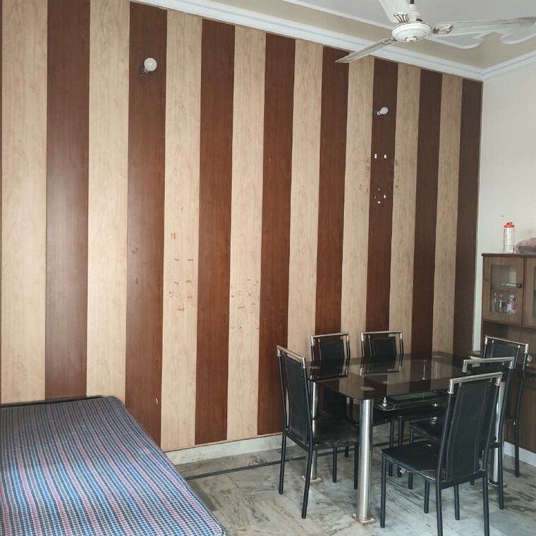 Team Area, gomti nagar Pg For Girls In Gomti Nagar 9711871