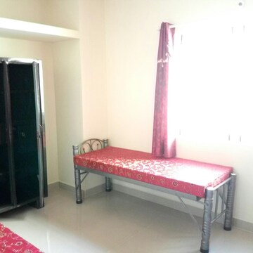 Bedroom in Studio Builder Floor at Btm Layout – for Rent