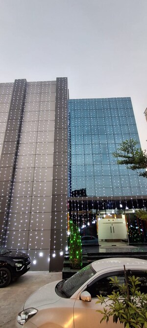 Swimming Pool in  Office Space in IT/SEZ at Pinnacle Tower Sector 62, Sector 62 – for Sale