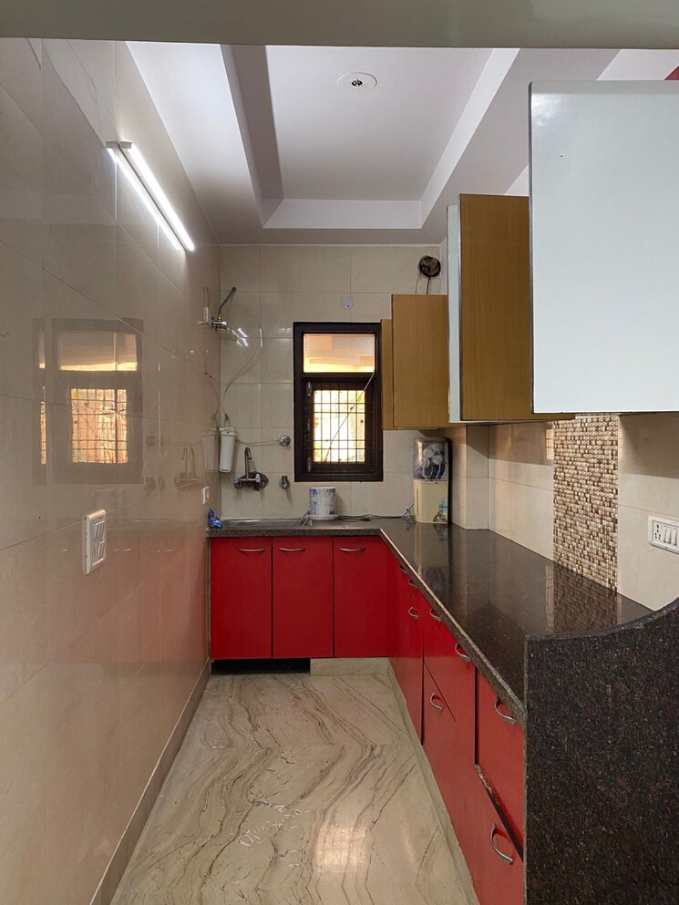 Kitchen, paschim vihar 2 Bedroom 854 Sq.Ft. Builder Floor In Paschim Vihar Delhi 9712262