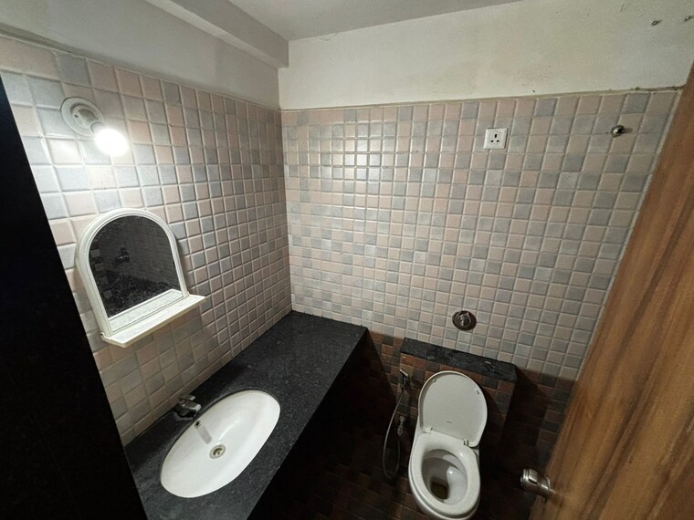 Bathroom, atul-western-hills-phase-2 2 Bedroom 1297 Sq.Ft. Apartment In Baner Pune 9712101