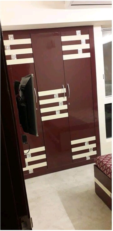 2 BHK Apartment For Rent in Lodha Amara, Kolshet Road